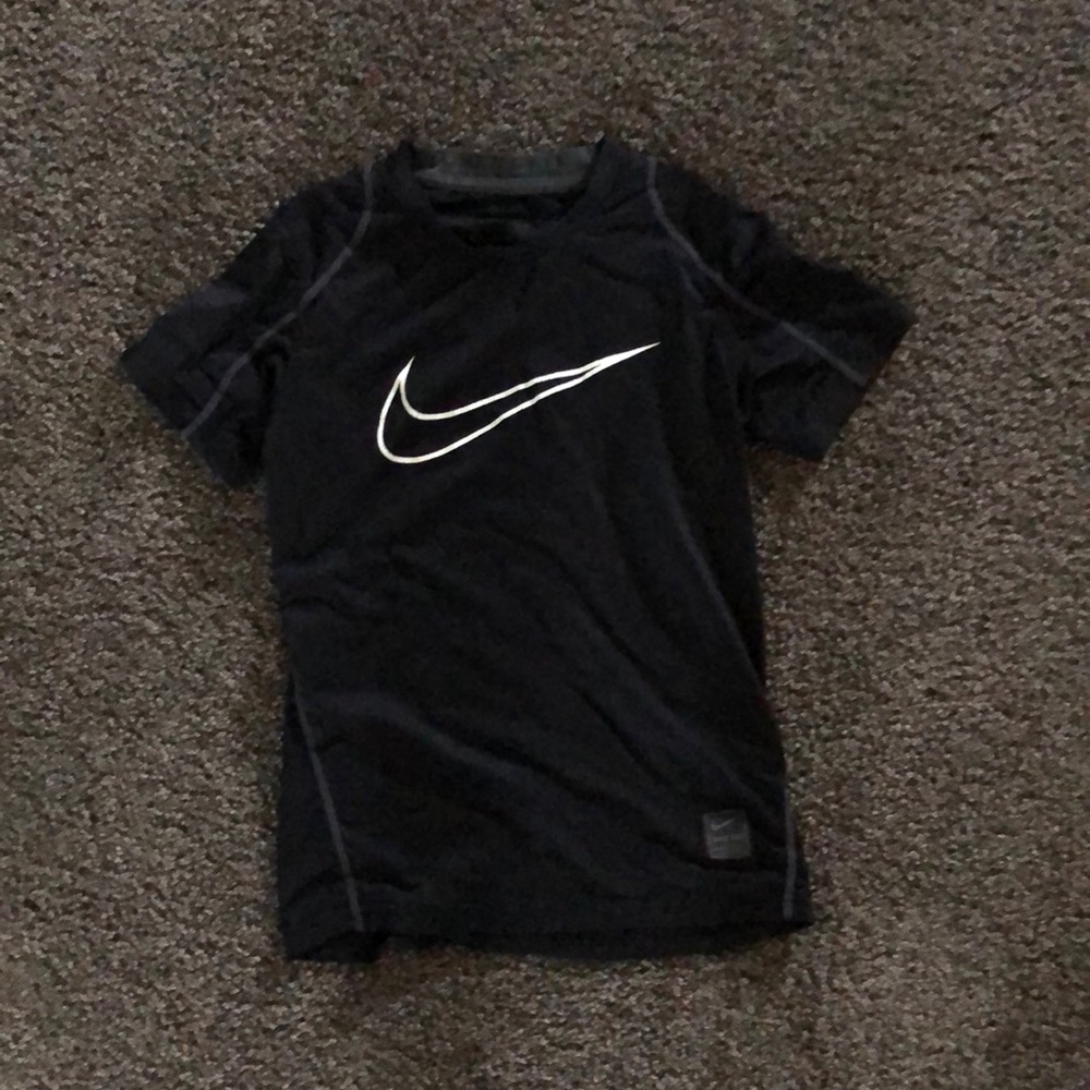 Nike dry fit t-shirt